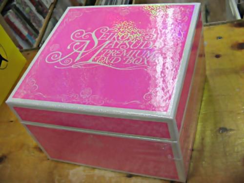 松田聖子 - 25th Anniversary Seiko Matsuda PREMIUM DVD BOX  SRBL-1251/63/中古CD・レコード・DVDの超専門店 FanFan